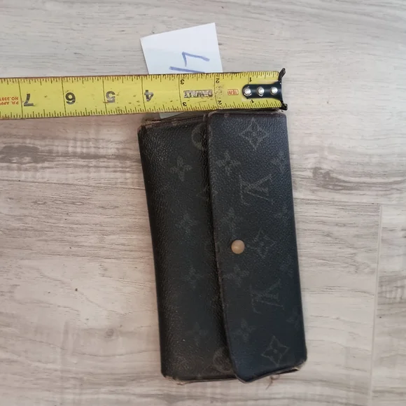 Louis Vuitton Monogram Porte Tresor International Trifold Long Wallet